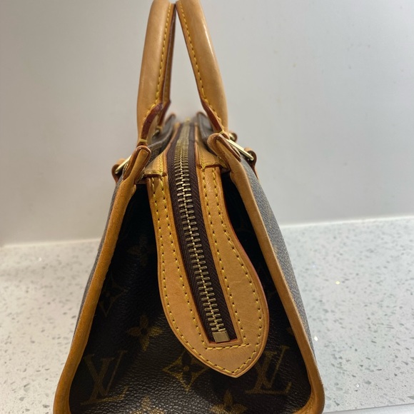 Authentic Louis Vuitton - Popincourt PM - Picture 3 of 7